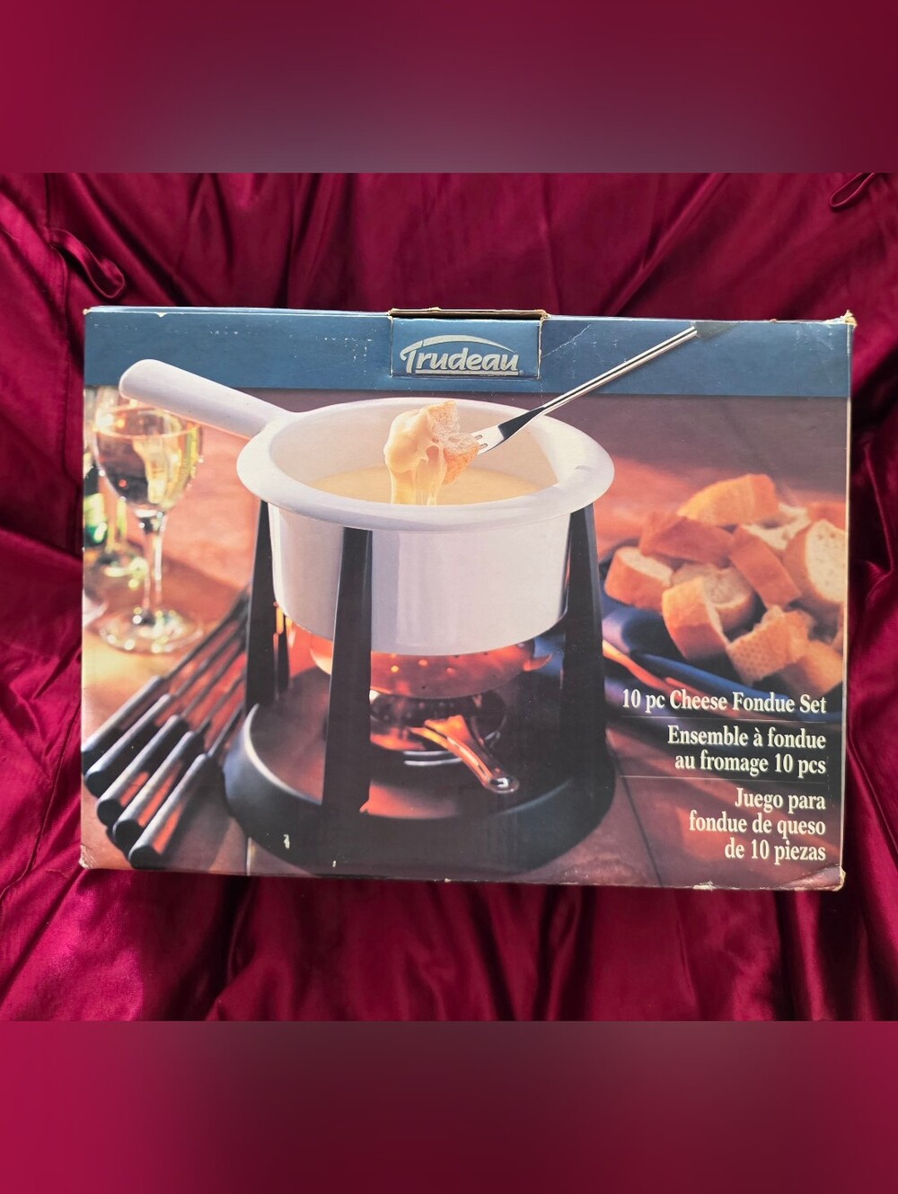 NWT- Tredeau 10 Pc  Cheese Fondue Set